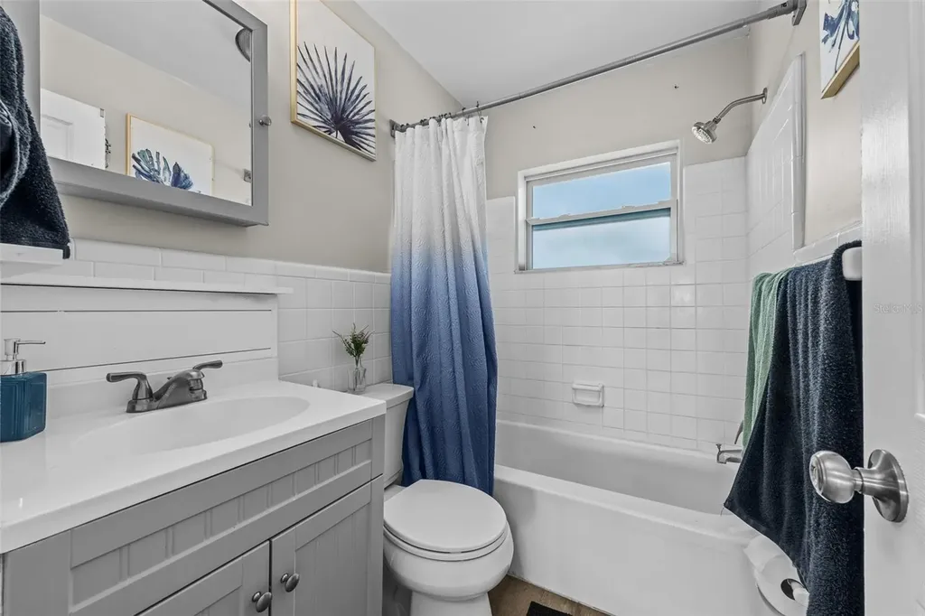 11430 3rd Street E Treasure Island FL 33706