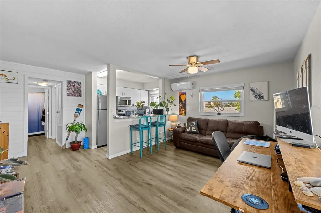 11430 3rd Street E Treasure Island FL 33706
