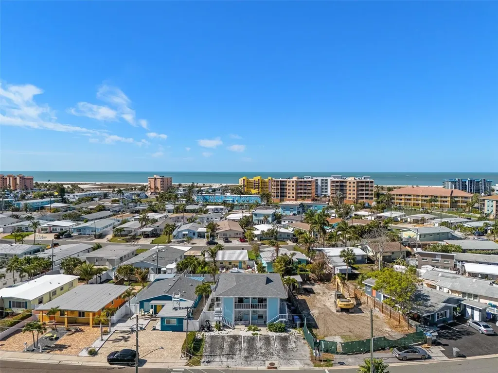 11430 3rd Street E Treasure Island FL 33706