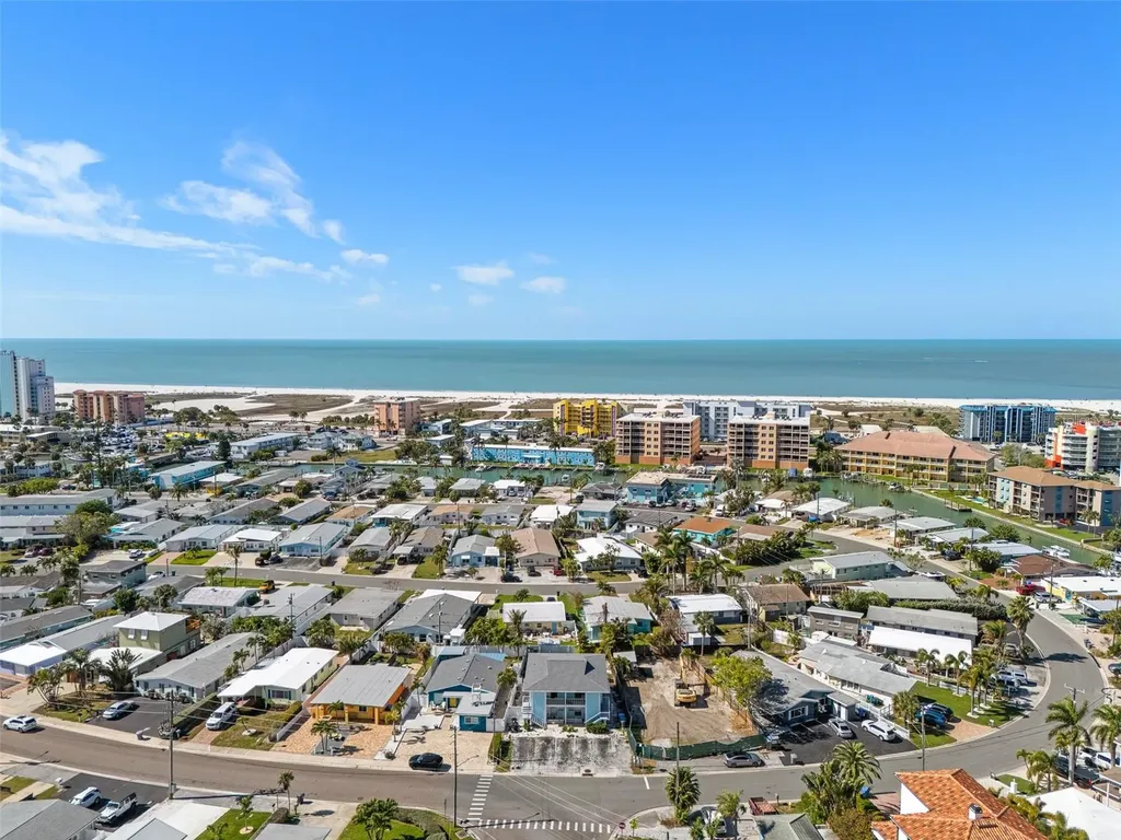 11430 3rd Street E Treasure Island FL 33706