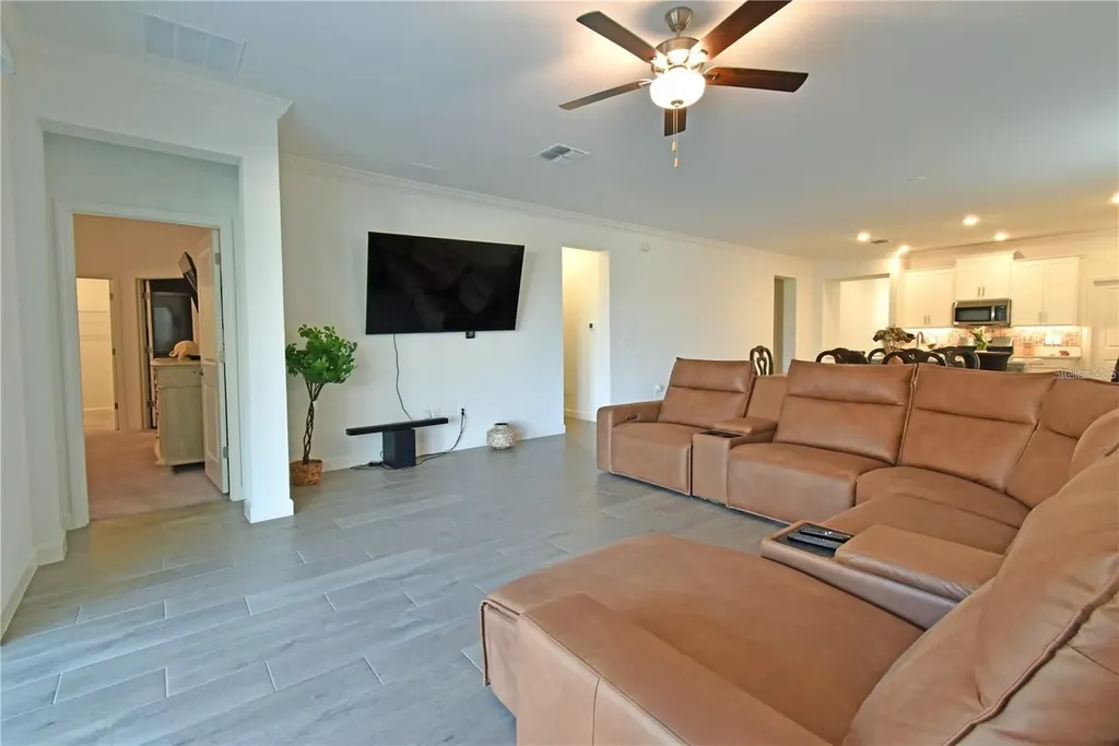 17304 Banded Gold Lane Wimauma FL 33598