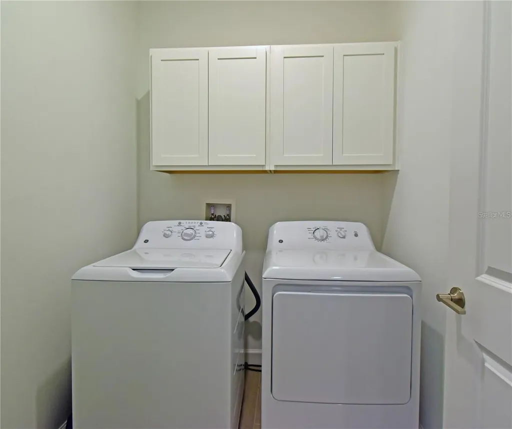 17304 Banded Gold Lane Wimauma FL 33598