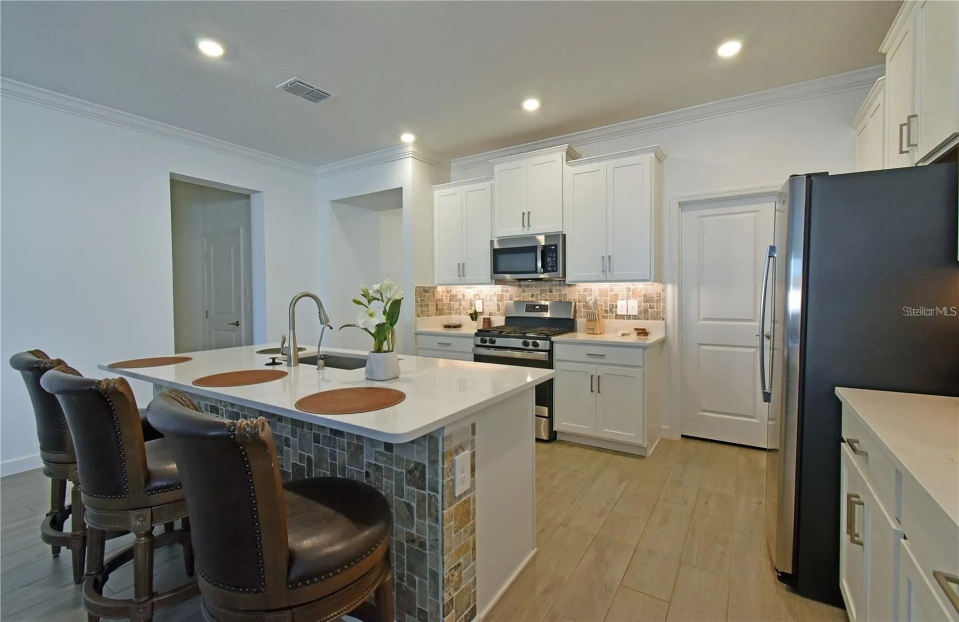 17304 Banded Gold Lane Wimauma FL 33598