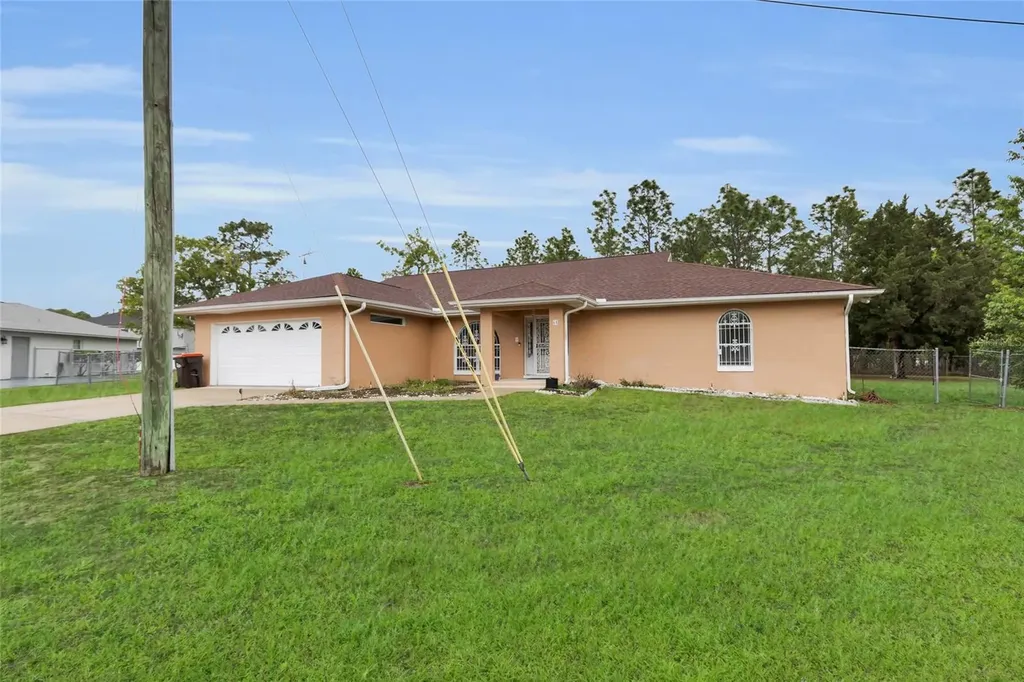65 Pecan Loop Ocala FL 34472