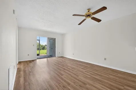 11201 122nd Avenue Largo FL 33778