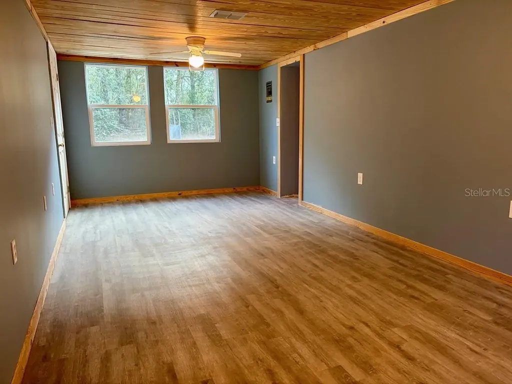 2410 NW 117th Place Branford FL 32008
