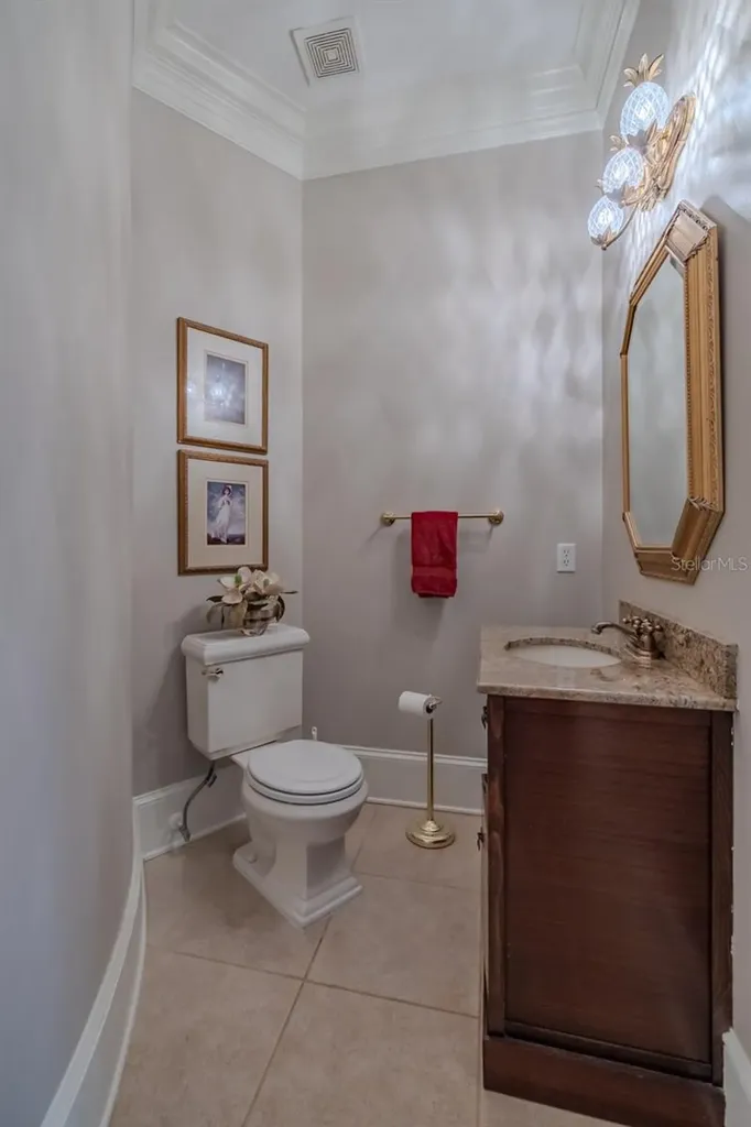 1816 S Dover Road Dover FL 33527