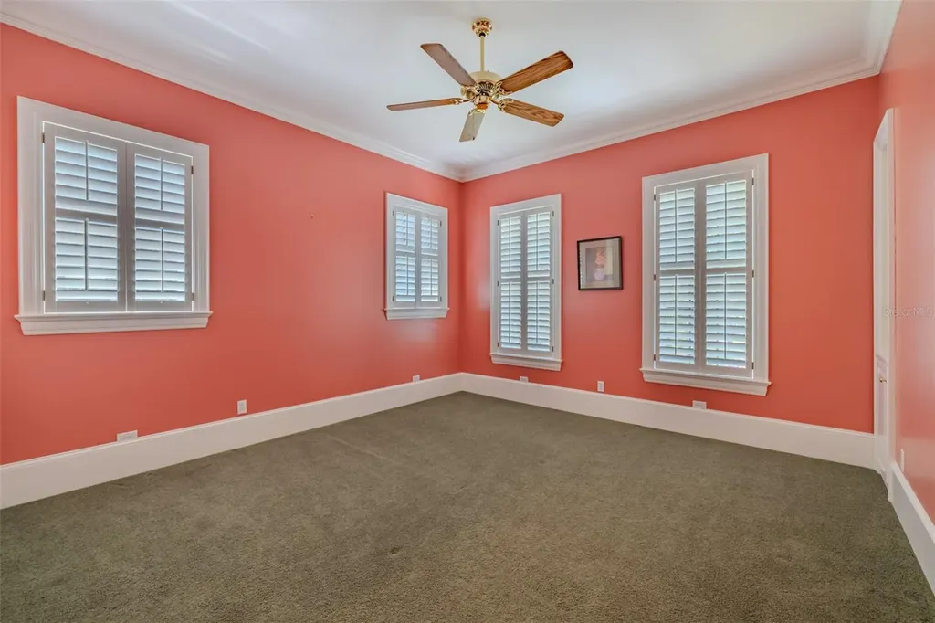 1816 S Dover Road Dover FL 33527