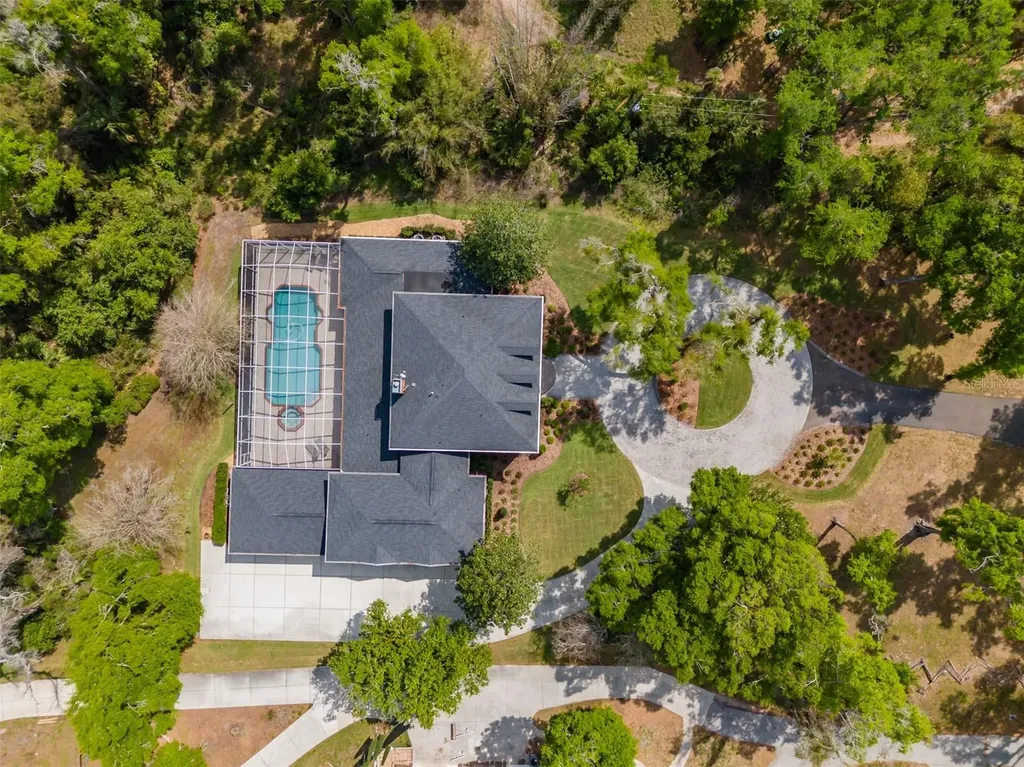 1816 S Dover Road Dover FL 33527