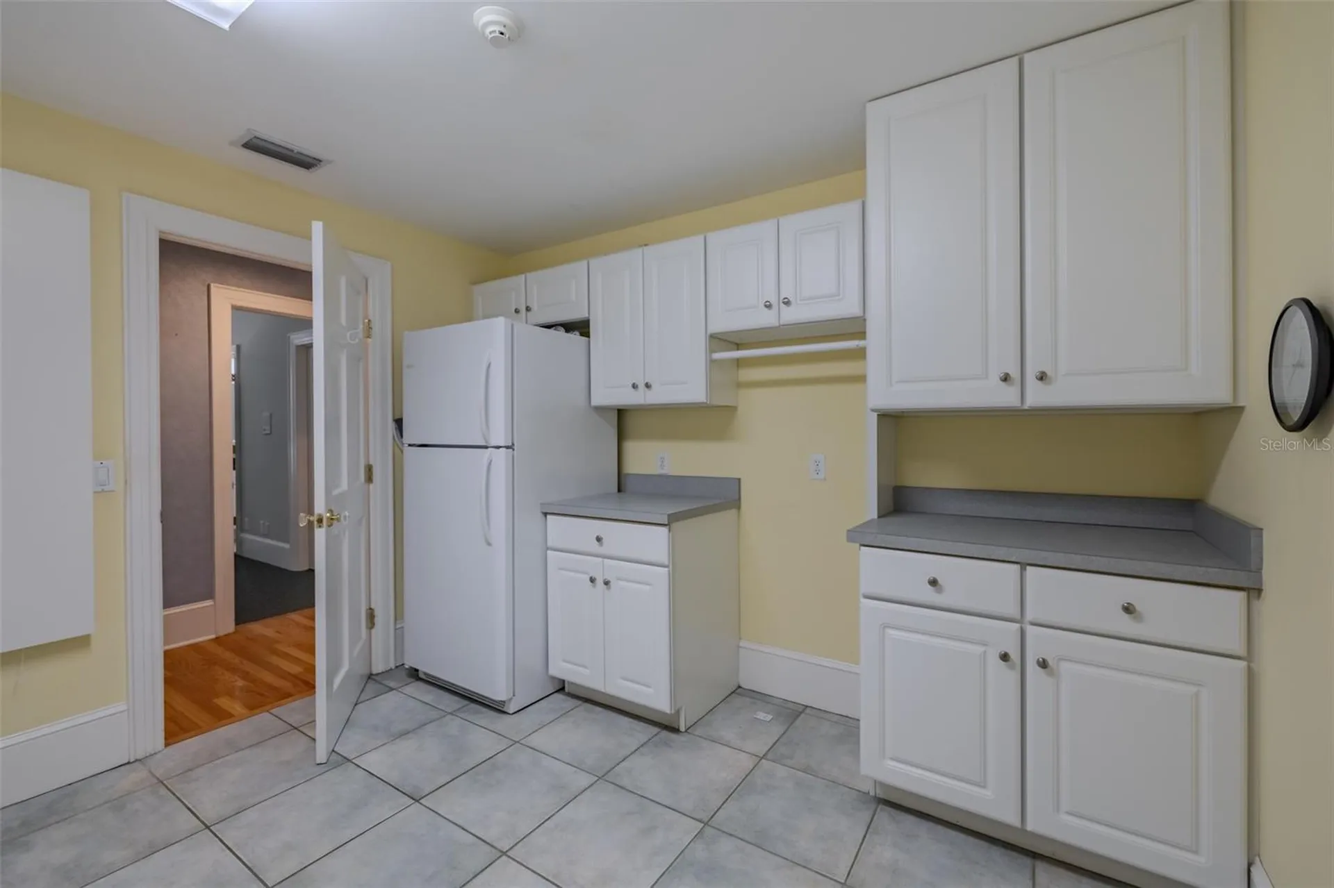 1816 S Dover Road Dover FL 33527