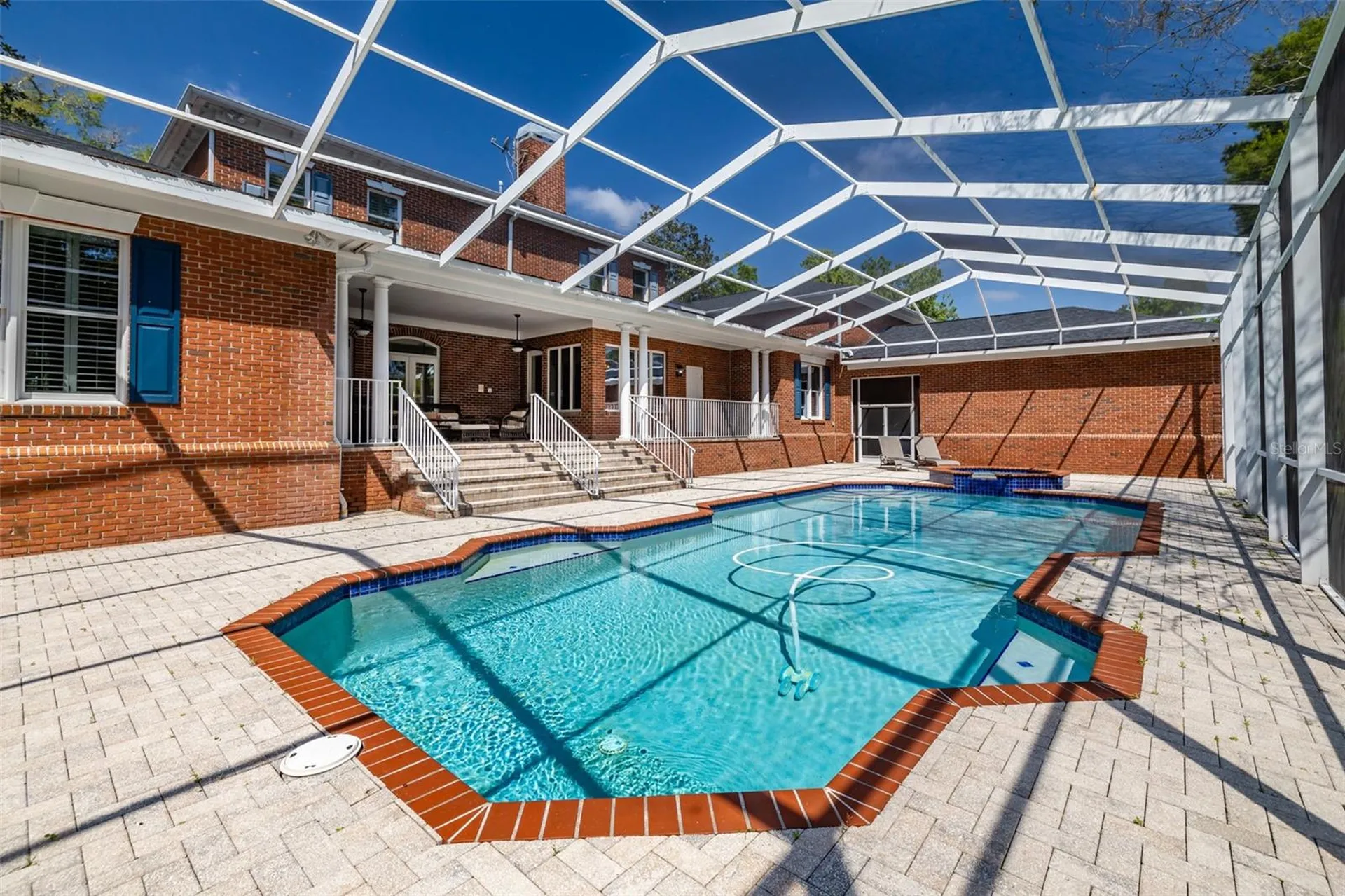 1816 S Dover Road Dover FL 33527