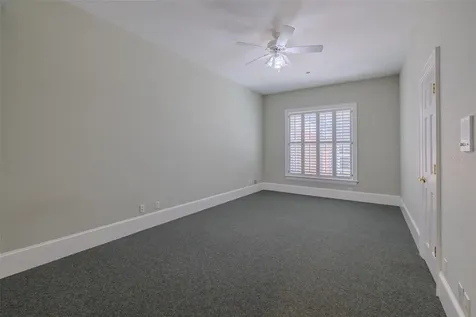 1816 S Dover Road Dover FL 33527