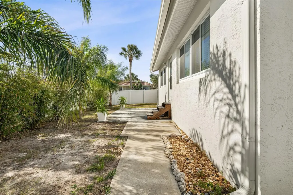 2600 Palmetto Street Nokomis FL 34275