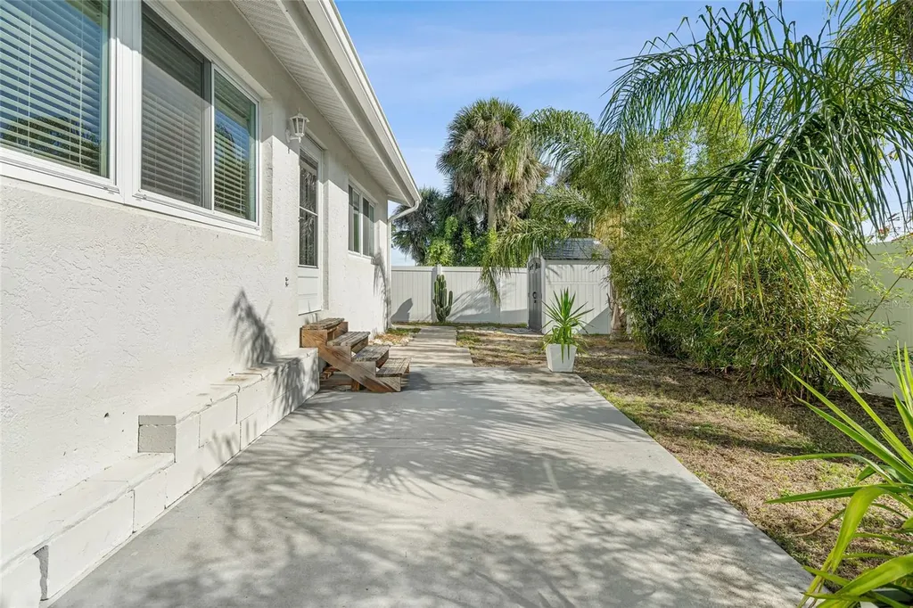 2600 Palmetto Street Nokomis FL 34275