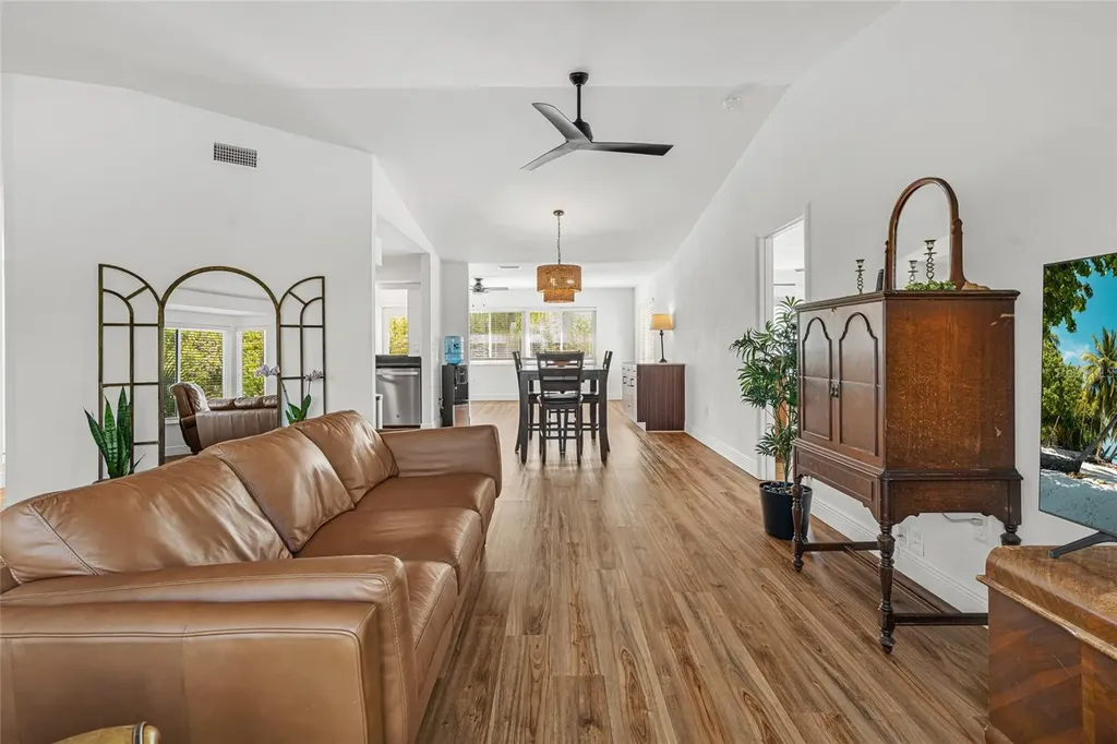 2600 Palmetto Street Nokomis FL 34275
