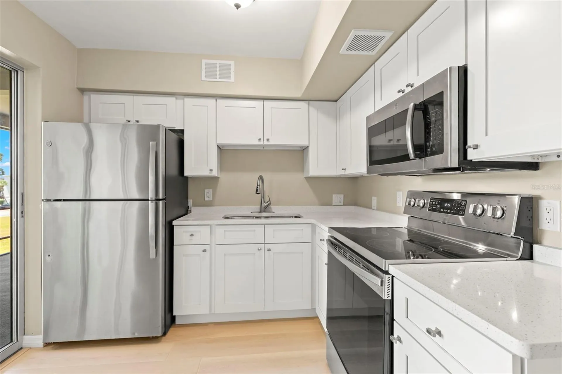 2433 Brazilia Drive Clearwater FL 33763