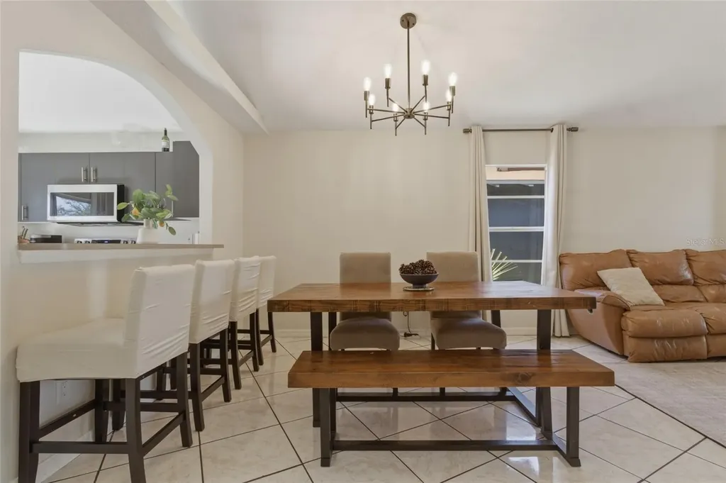 3734 Abington Avenue S St Petersburg FL 33711