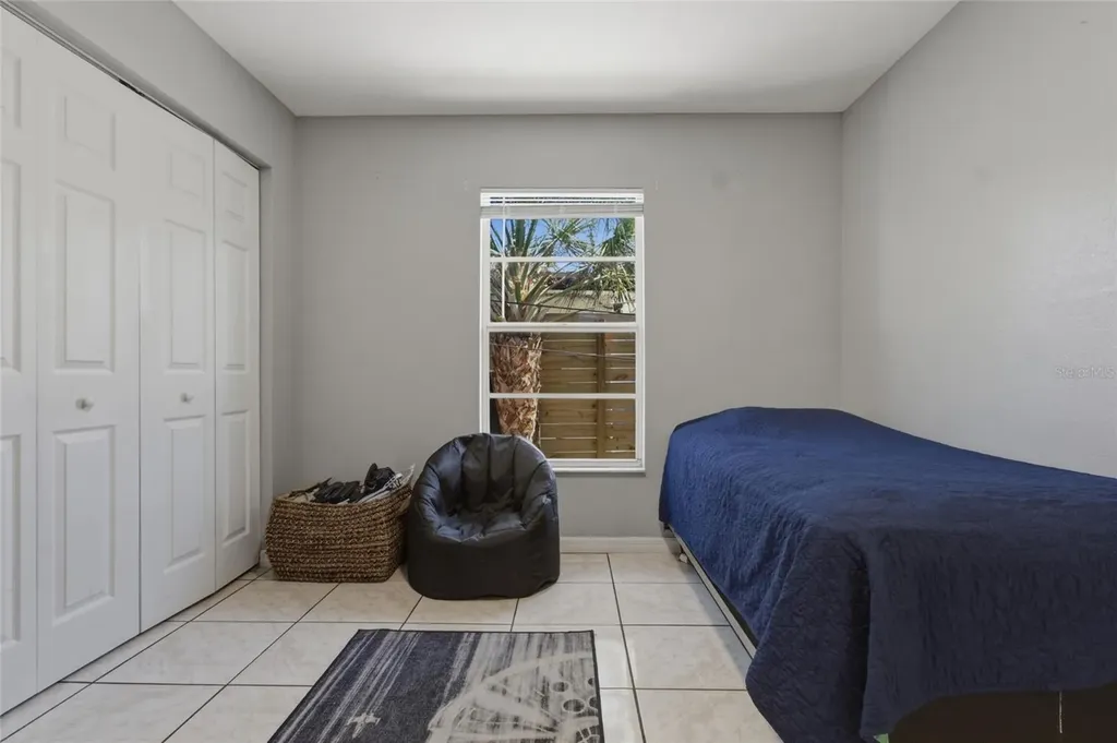3734 Abington Avenue S St Petersburg FL 33711