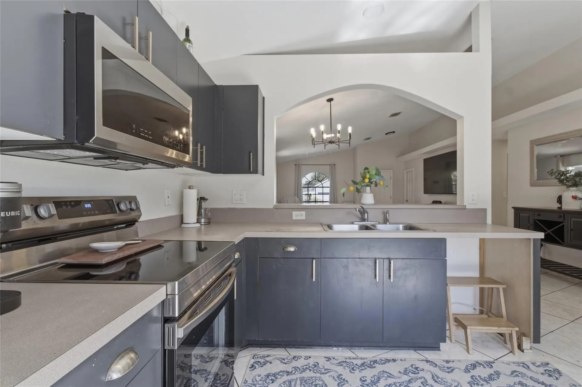 3734 Abington Avenue S St Petersburg FL 33711