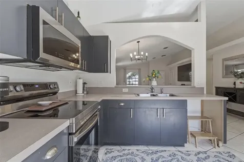 3734 Abington Avenue S St Petersburg FL 33711
