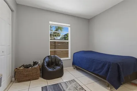 3734 Abington Avenue S St Petersburg FL 33711