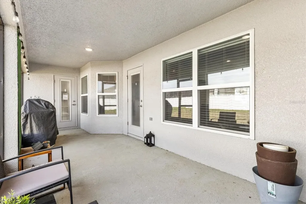 9778 Pepper Tree Place Wildwood FL 34785