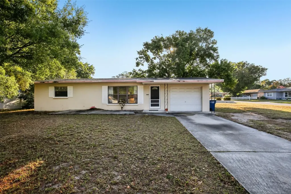 1415 Wood Avenue Clearwater FL 33755