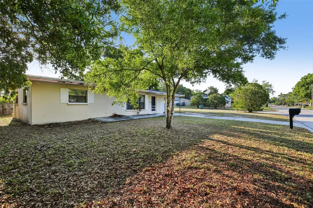 1415 Wood Avenue Clearwater FL 33755