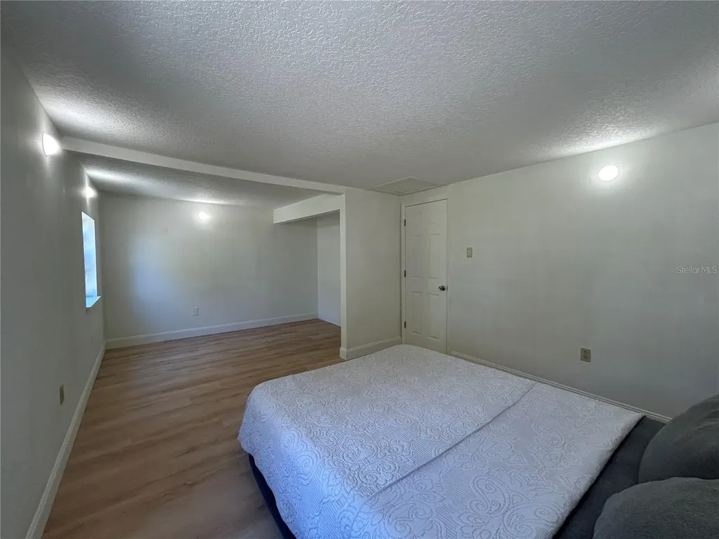 2024 Dixie Avenue Eustis FL 32726