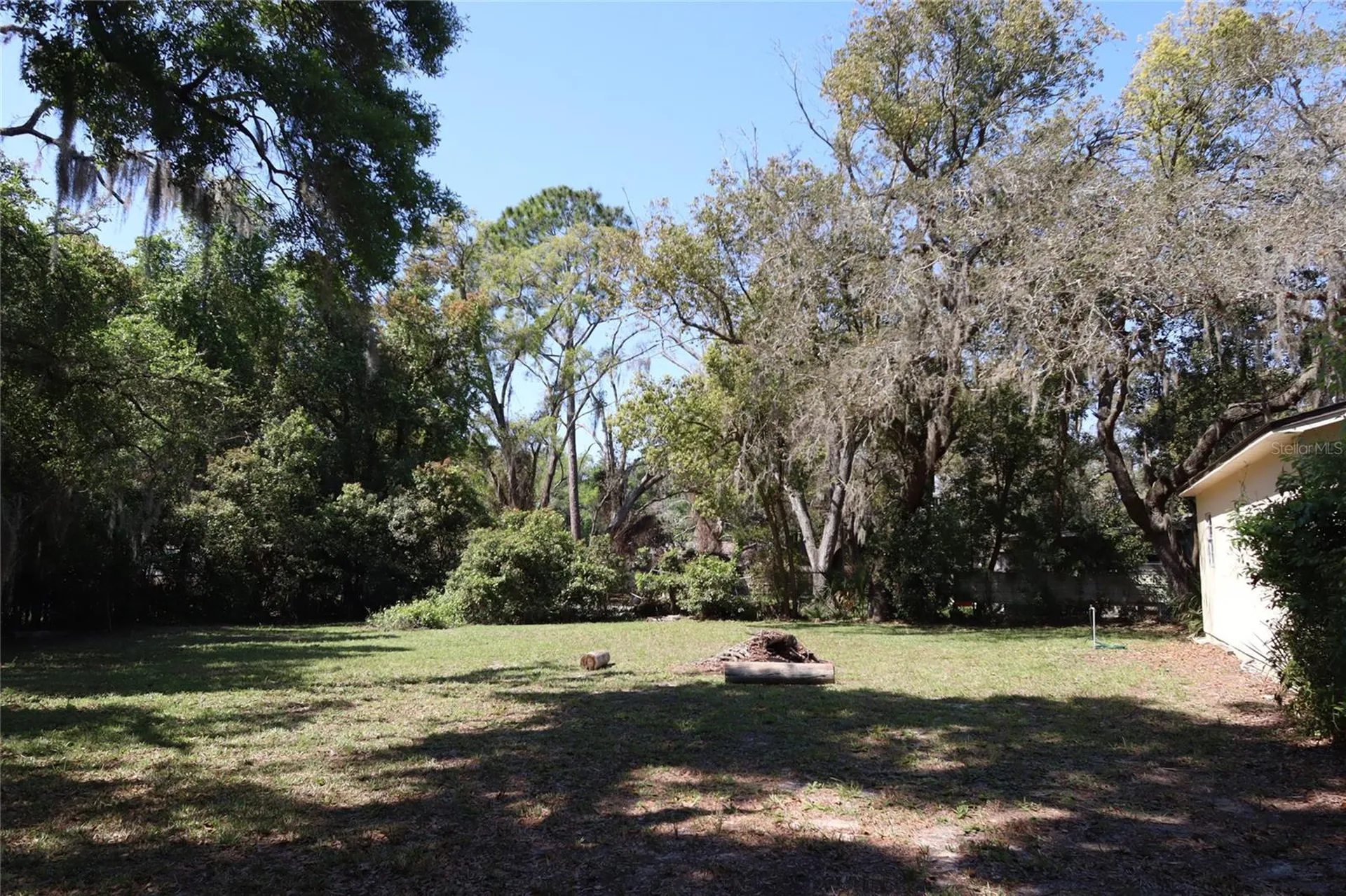 2024 Dixie Avenue Eustis FL 32726