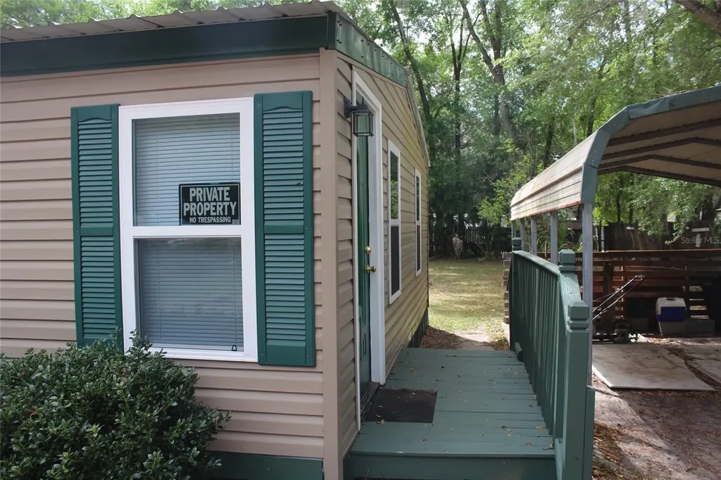 570 NE 70th Terrace Ocala FL 34470