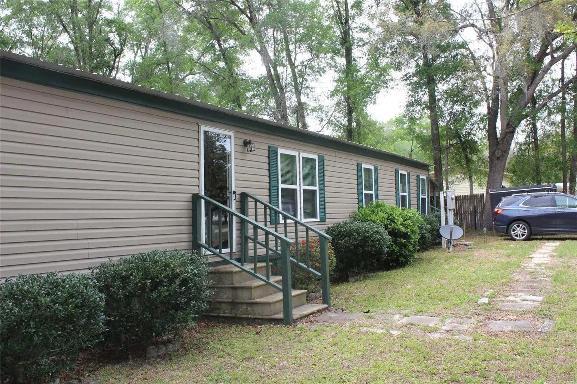 570 NE 70th Terrace Ocala FL 34470