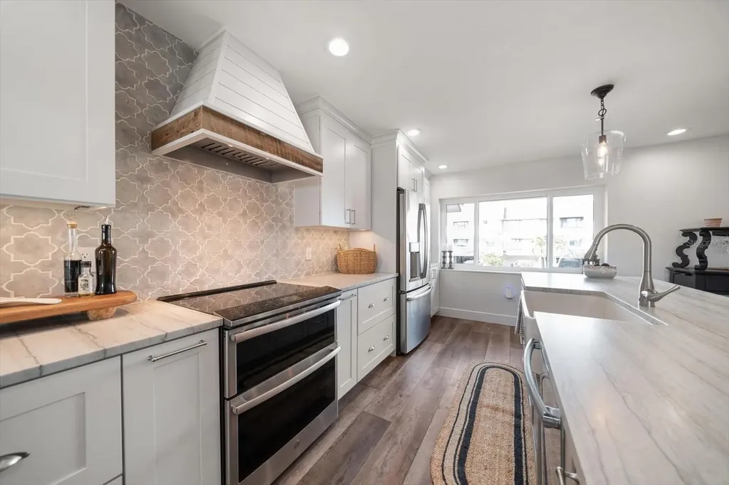 165 Marina Del Rey Court Clearwater Beach FL 33767