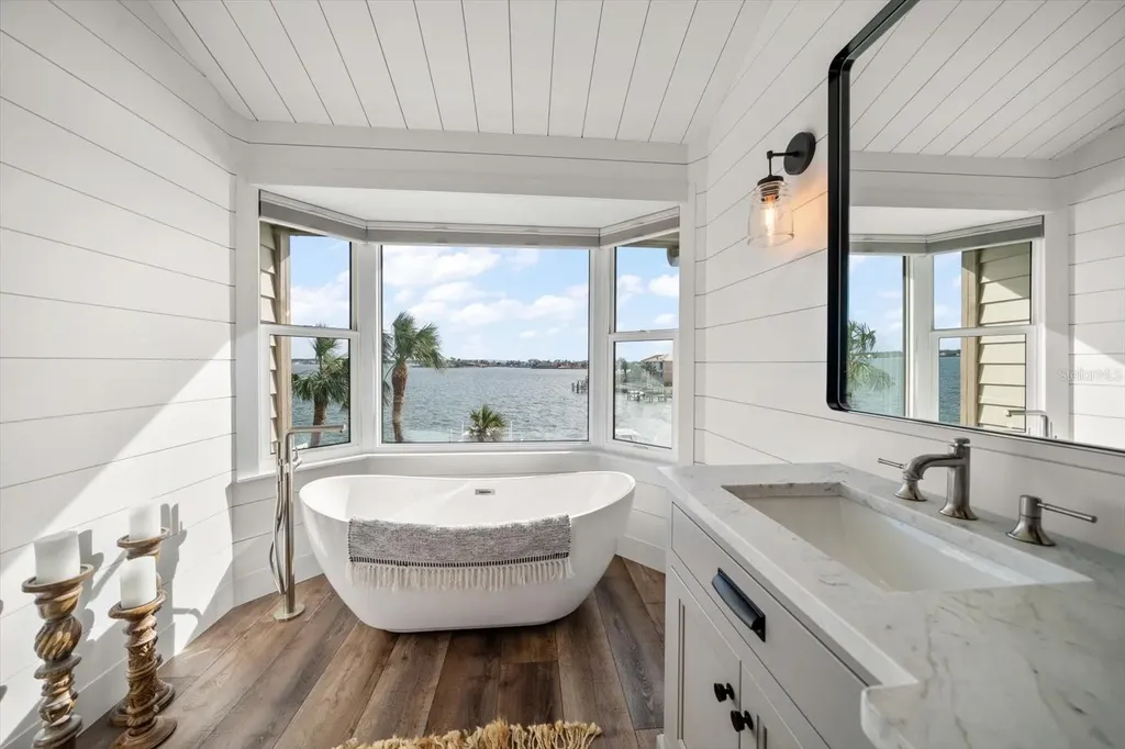 165 Marina Del Rey Court Clearwater Beach FL 33767