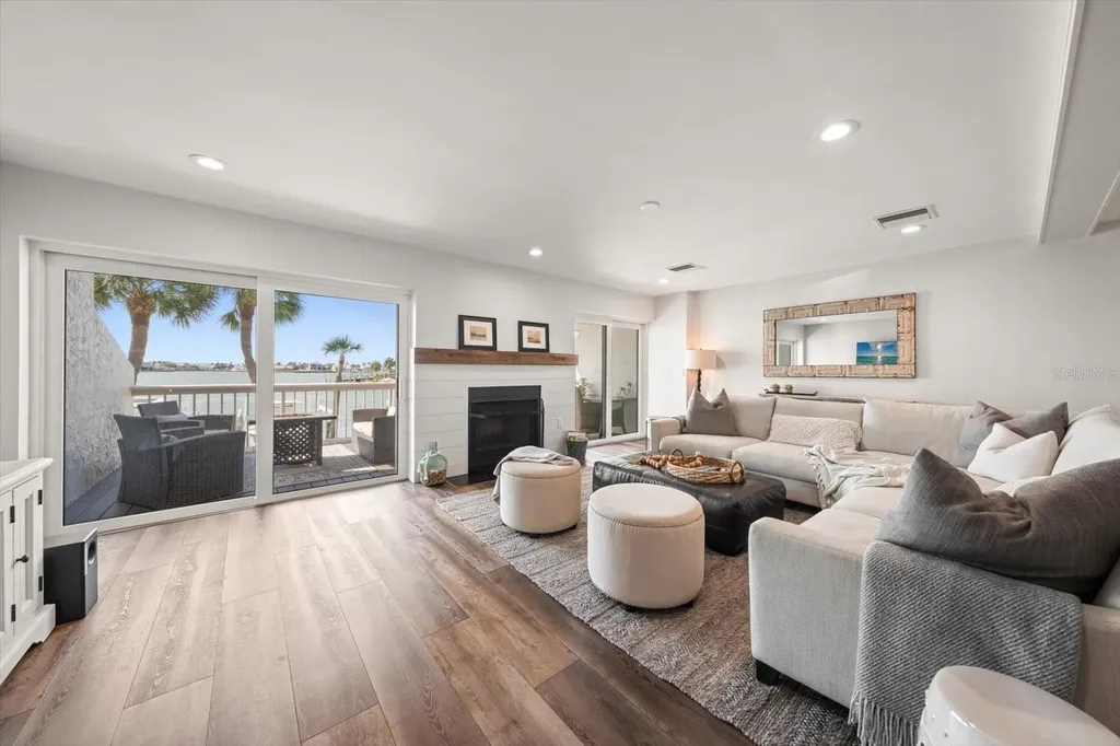 165 Marina Del Rey Court Clearwater Beach FL 33767