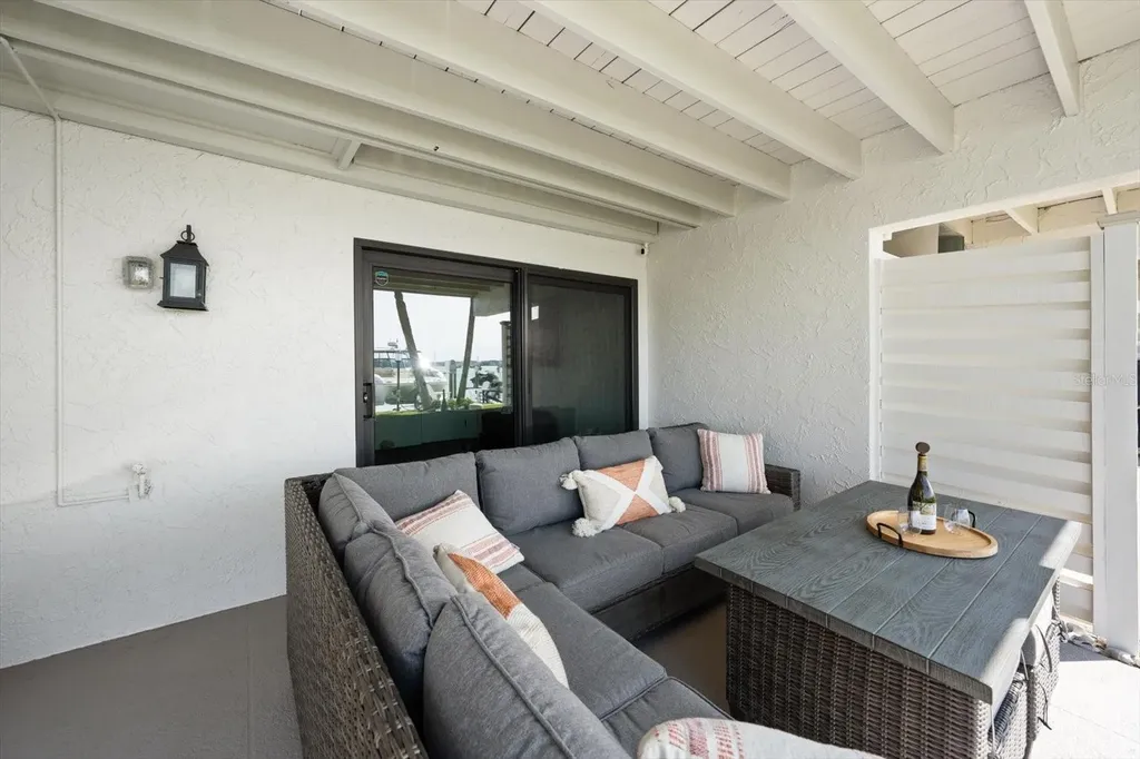 165 Marina Del Rey Court Clearwater Beach FL 33767