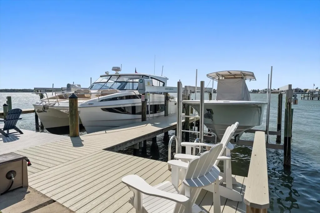 165 Marina Del Rey Court Clearwater Beach FL 33767
