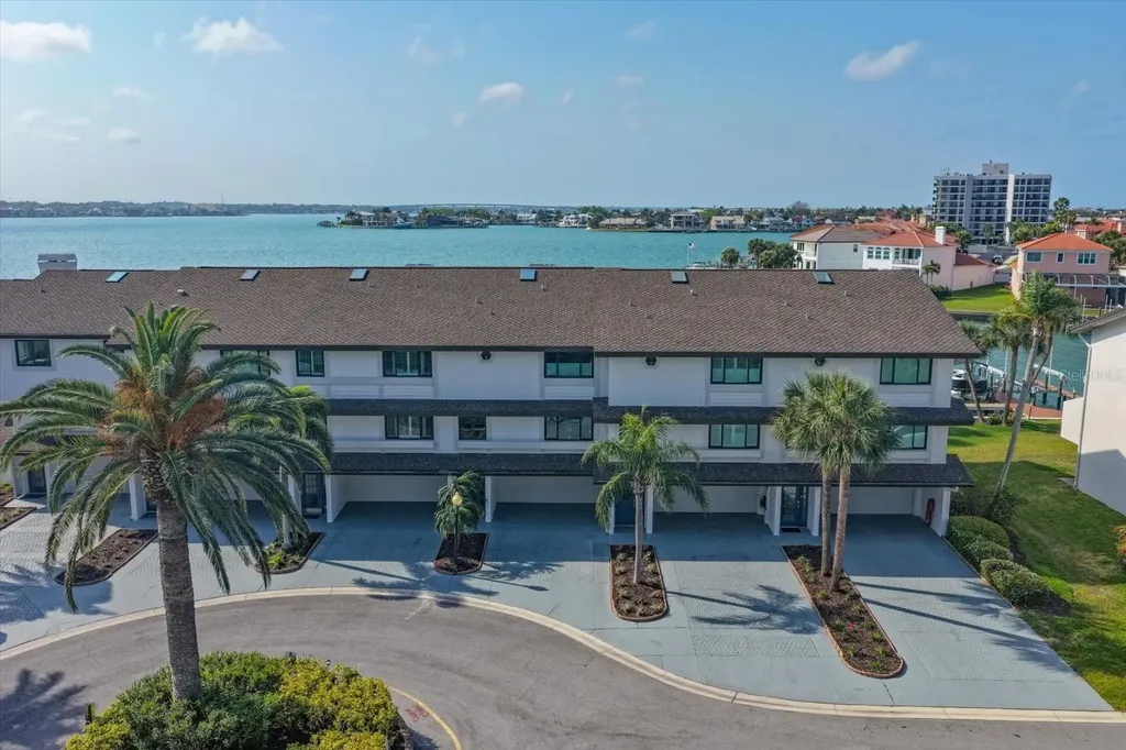 165 Marina Del Rey Court Clearwater Beach FL 33767