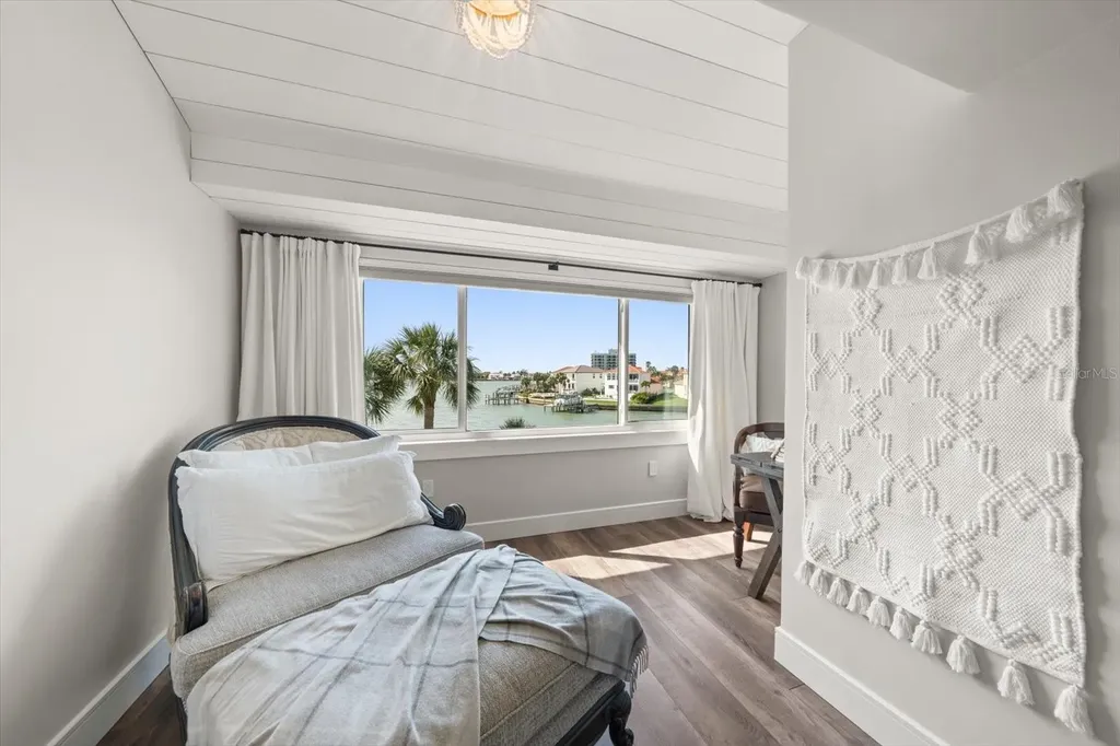 165 Marina Del Rey Court Clearwater Beach FL 33767