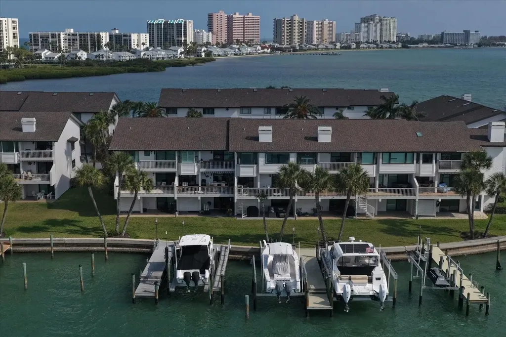 165 Marina Del Rey Court Clearwater Beach FL 33767