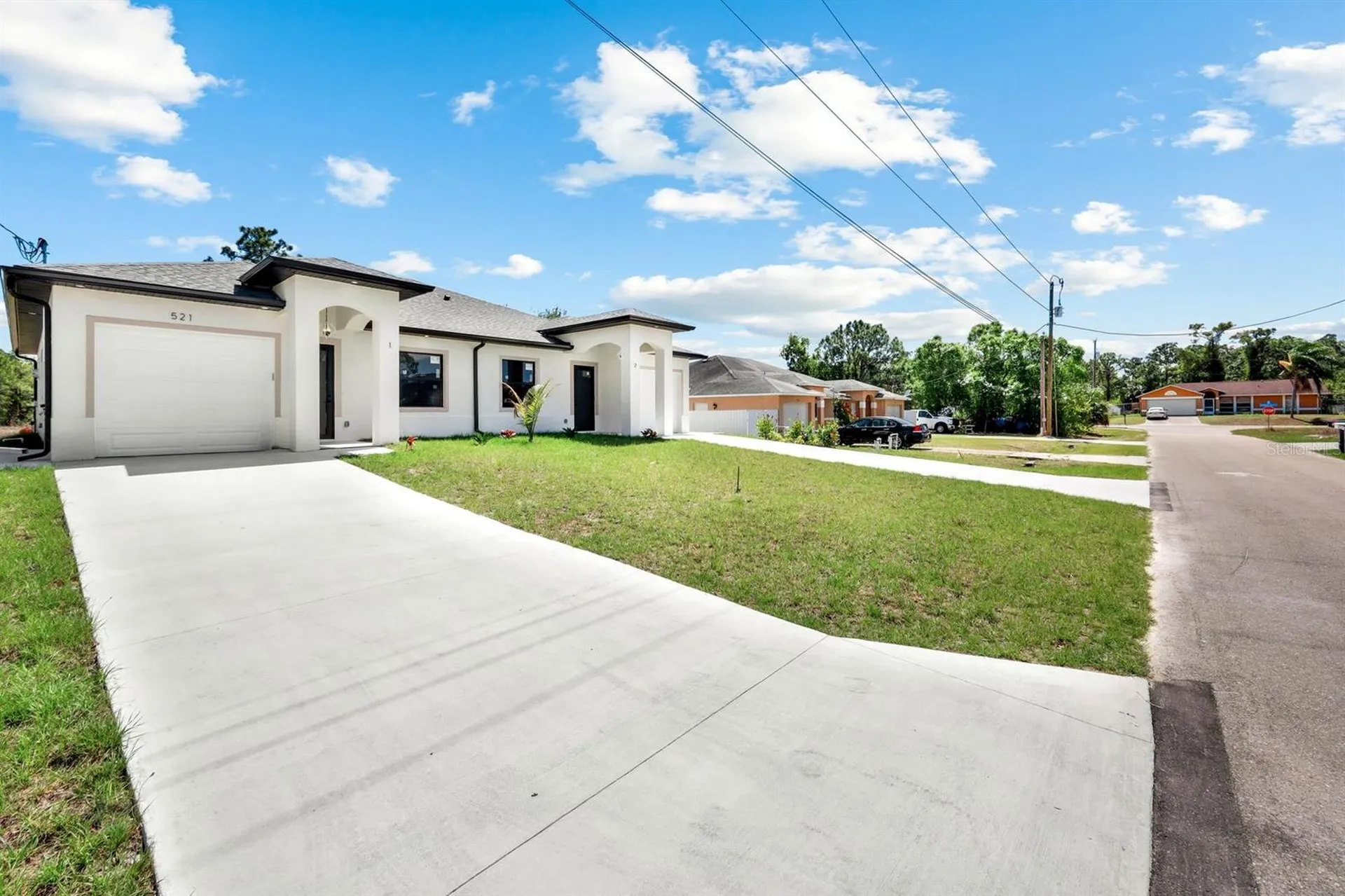 521/523 Lillon Avenue S Lehigh Acres FL 33974