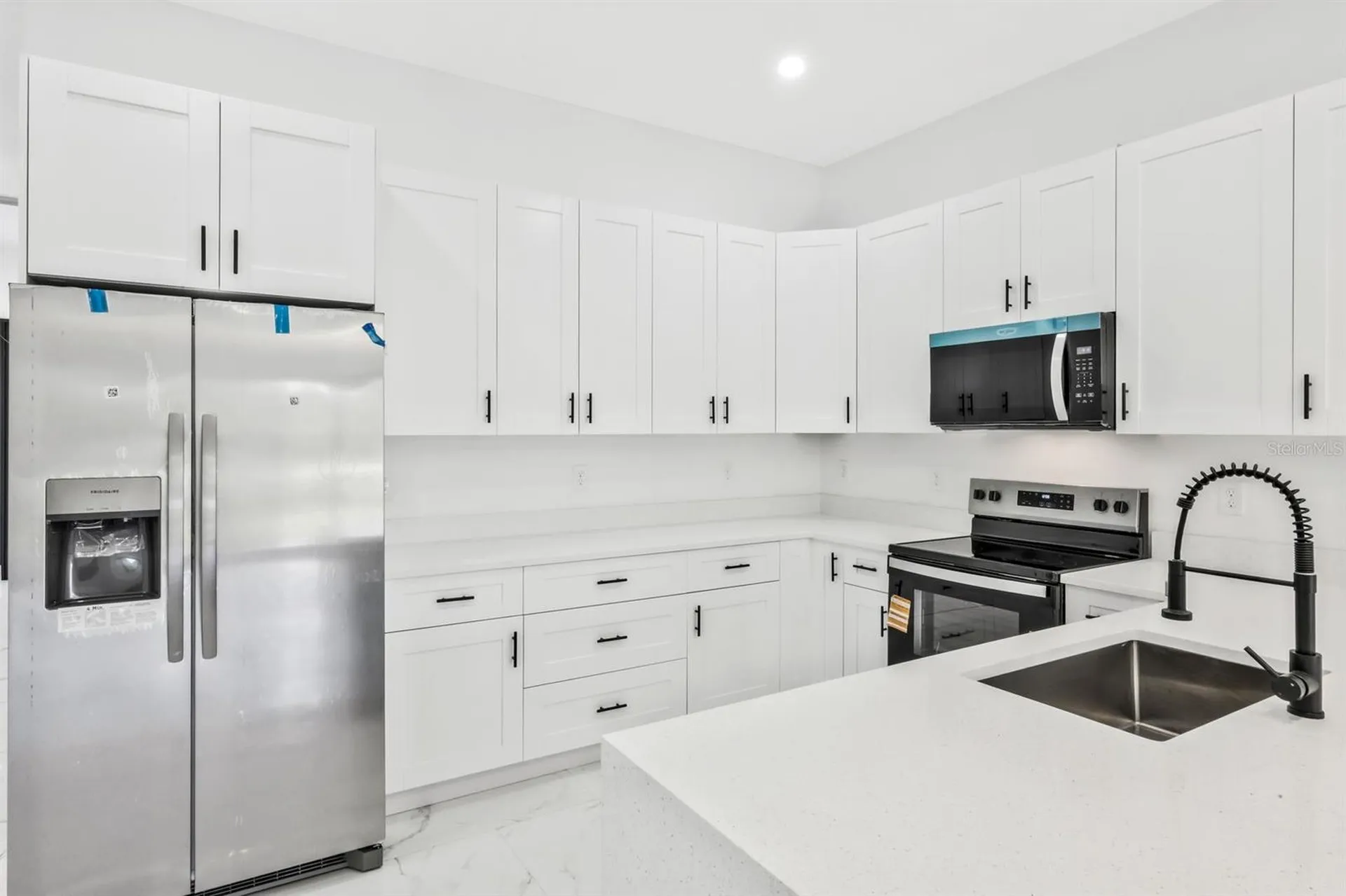521/523 Lillon Avenue S Lehigh Acres FL 33974