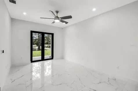 521/523 Lillon Avenue S Lehigh Acres FL 33974