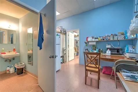 3662 Lithia Pinecrest Road Valrico FL 33596