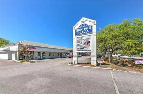 3662 Lithia Pinecrest Road Valrico FL 33596