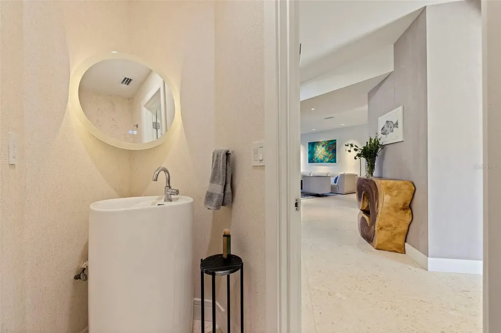 722 Pinellas Bayway S Tierra Verde FL 33715