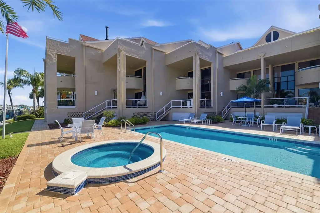 722 Pinellas Bayway S Tierra Verde FL 33715