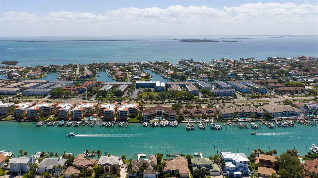 722 Pinellas Bayway S Tierra Verde FL 33715