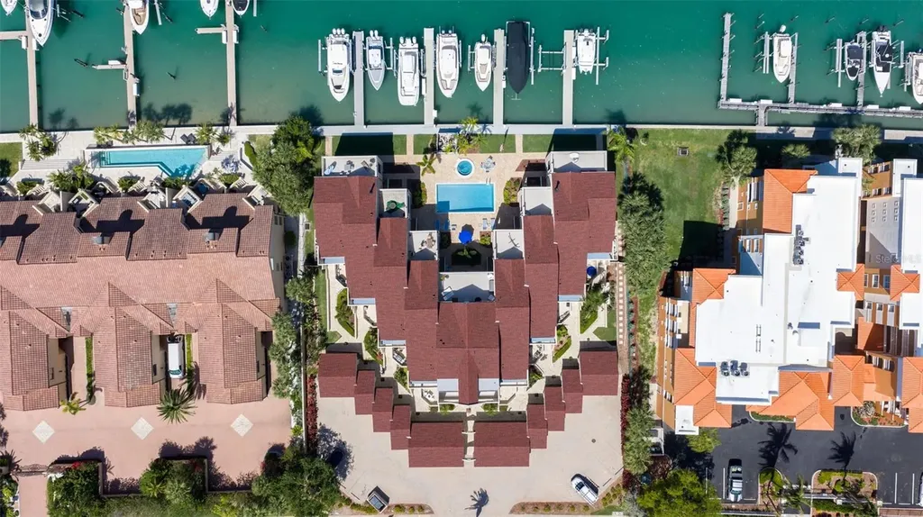 722 Pinellas Bayway S Tierra Verde FL 33715