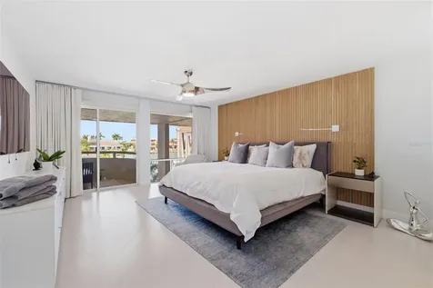 722 Pinellas Bayway S Tierra Verde FL 33715